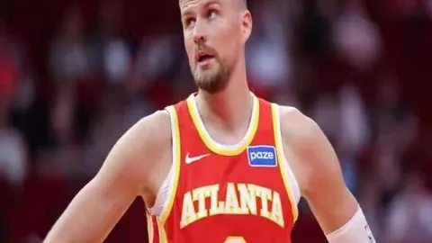 曼联官方宣布17岁新星比安切里加盟！